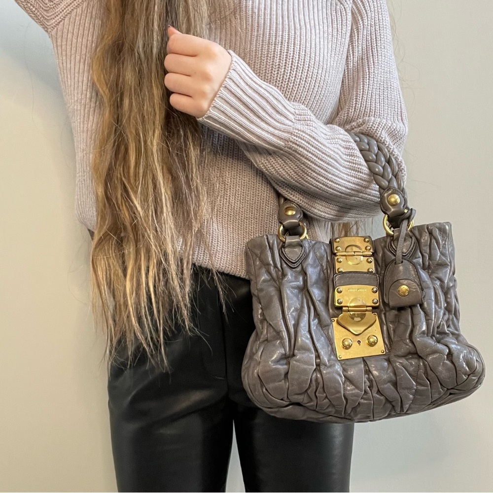 Miu Miu Matelasse Ruffled Puff Leather Silver Handbag with Detachable Strap